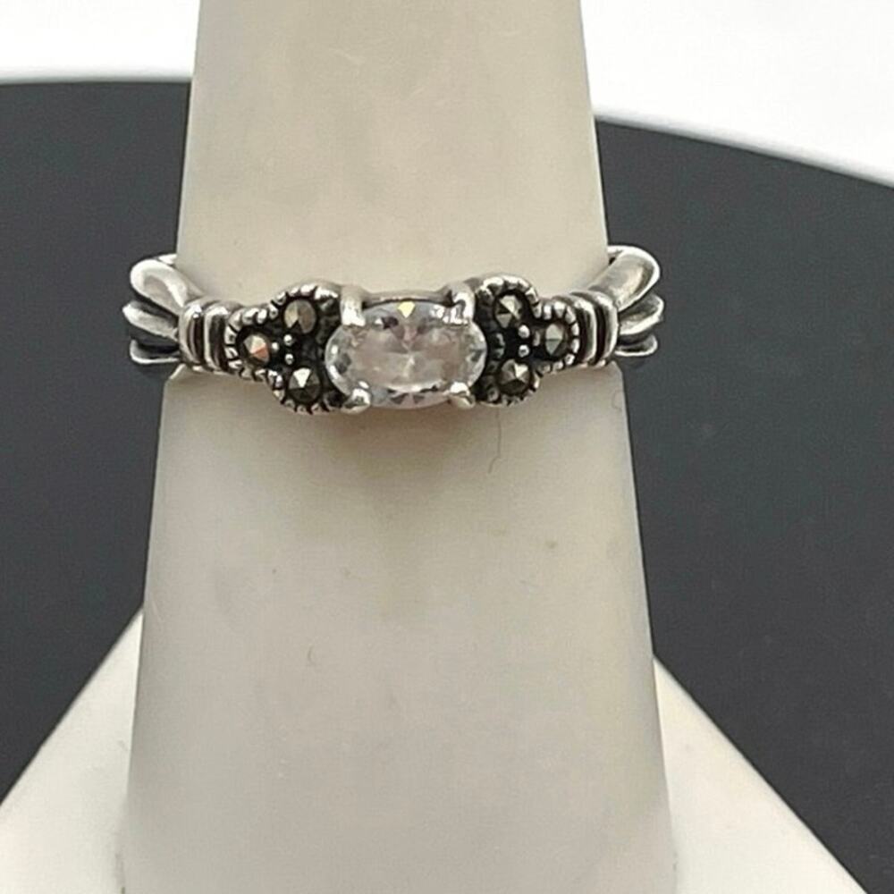 Chapel-Zenray NF Thailand Signed Oval‎ CZ Marcasite Ribbed Ring Sz 8